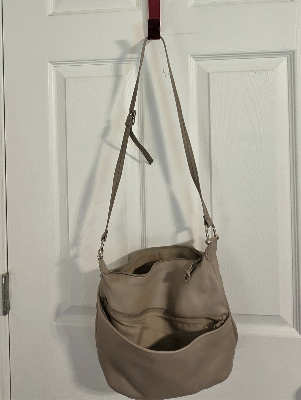 Light Weight Shoulder Strap Purse Creme Color